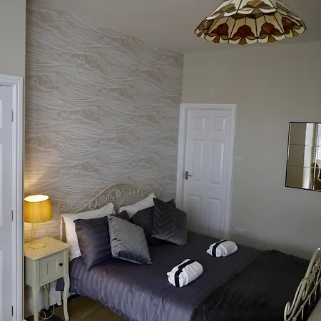 Rockcliffe Boutique Apartment 3 Whitby Buitenkant foto